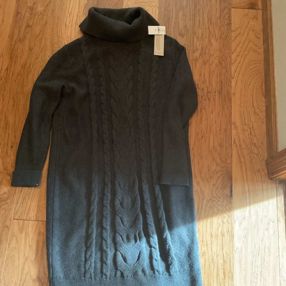 NWT Women's Banana Republic Dark Gray Cable knit turtleneck Sweater Dress XSP
